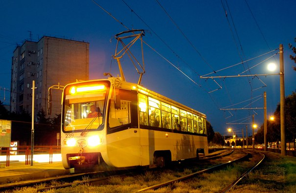 На перекрестке улиц Ставропольская и Селезнева начинается строительство трамвайного переезда